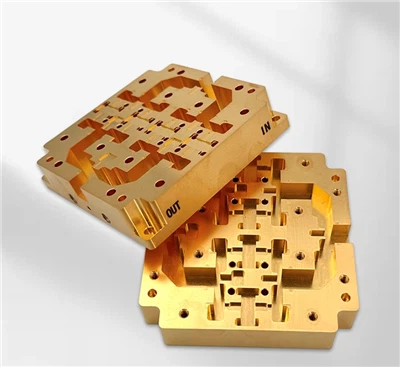 CNC加工銅部品と銅ブロック